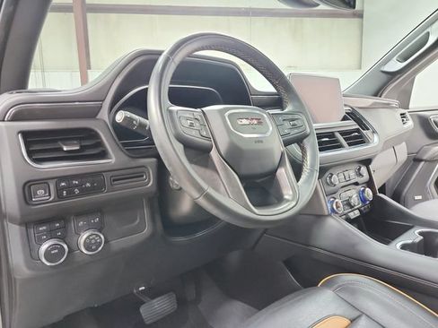 Used 2023 GMC Yukon XL AT4 AWD/4WD image 19