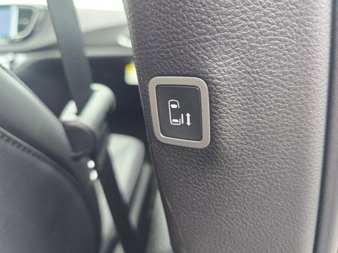 New 2026 Chrysler Voyager LX FWD image 16