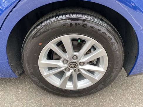 Used 2025 Toyota Camry LE image 15