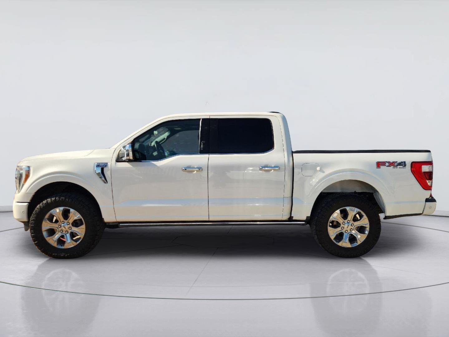 Used 2021 Ford F150 Platinum w/ Equipment Group 701A High AWD/4WD image 4