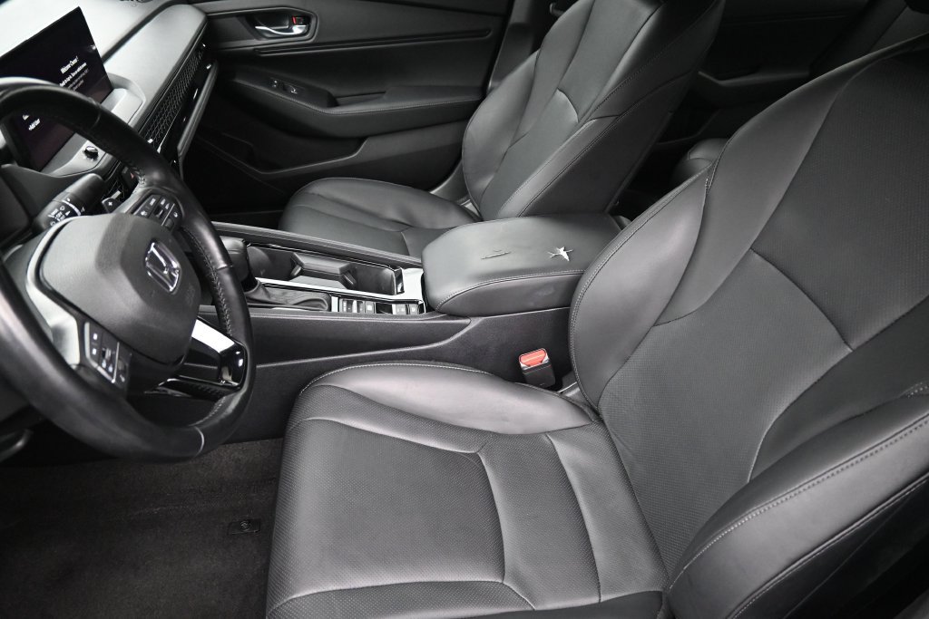 Used 2025 Honda Accord Sport image 30