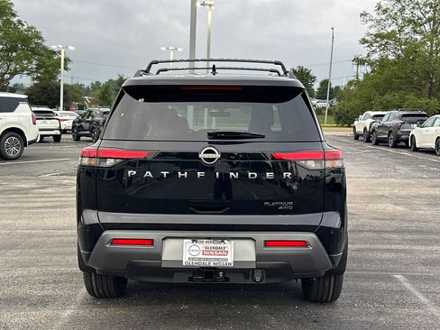 New 2026 Nissan Pathfinder Platinum AWD/4WD image 5