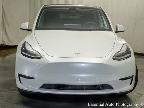 Used 2021 Tesla Model Y Long Range AWD/4WD image 6