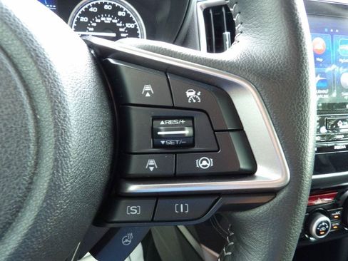Used 2023 Subaru Forester Limited w/ Popular Package #2 AWD/4WD image 19