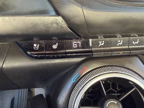 Used 2016 Chevrolet Camaro LT image 16