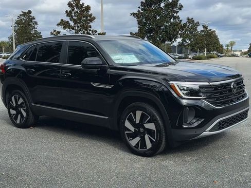New 2026 Volkswagen Atlas Cross Sport SEL image 2