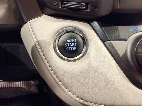 Used 2018 Toyota RAV4 Limited w/ All Weather Liner Package image 27