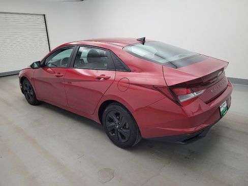 Used 2023 Hyundai Elantra SEL FWD image 3