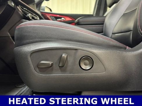 Used 2024 Chevrolet Traverse RS w/ LPO, Floor Liner Package AWD/4WD image 17