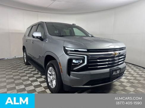 Used 2025 Chevrolet Tahoe LT AWD/4WD image 4
