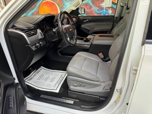 Used 2018 Chevrolet Tahoe LT AWD/4WD image 13