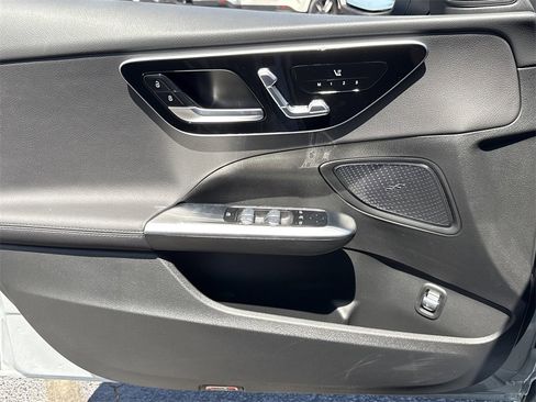 Certified 2025 Mercedes-Benz C 300 Sedan image 21