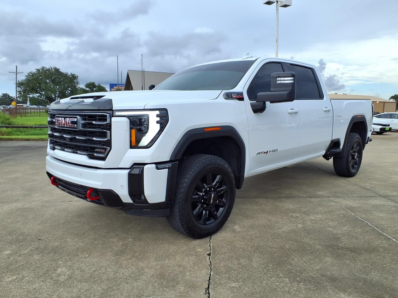 Used 2026 GMC Sierra 2500 AT4 AWD/4WD image 6