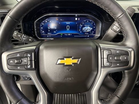 Used 2023 Chevrolet Silverado 1500 LT AWD/4WD image 15