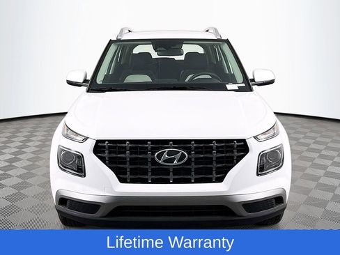 New 2026 Hyundai Venue SEL FWD image 2