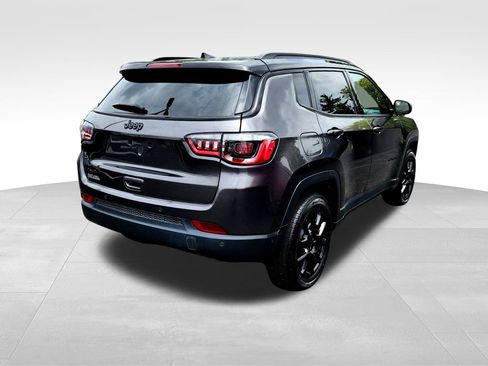 Used 2024 Jeep Compass Latitude w/ Convenience Group image 7