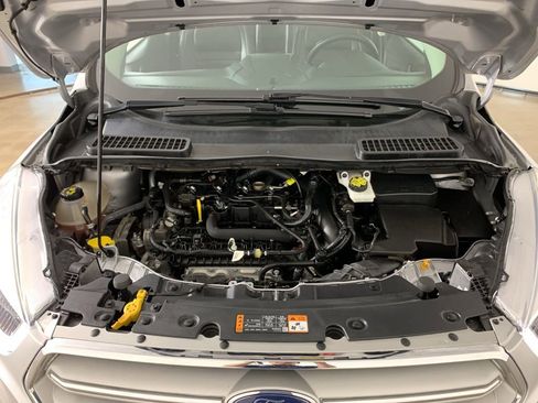 Used 2019 Ford Escape SEL AWD/4WD image 38