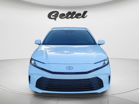 Used 2025 Toyota Camry LE w/ Convenience Package FWD image 8