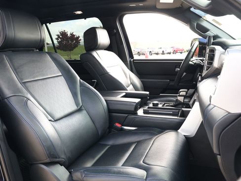 Used 2023 Toyota Sequoia Platinum AWD/4WD image 34