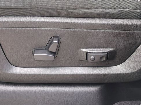 New 2026 RAM 2500 Big Horn AWD/4WD image 20