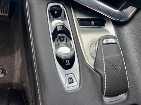 Used 2020 Chevrolet Corvette Stingray Coupe w/ 1LT RWD image 25