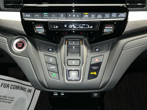 Used 2025 Honda Odyssey EX-L image 27