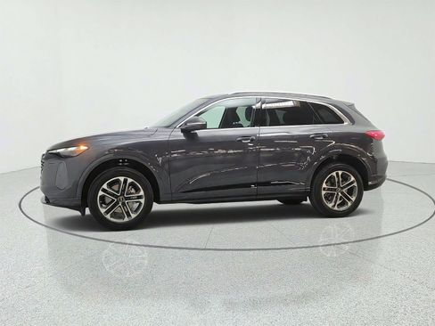 Used 2025 Audi Q5 Premium w/ Convenience Package AWD/4WD image 8
