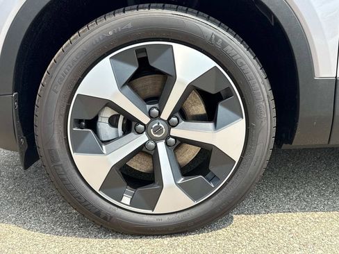 Used 2026 Volvo XC40 B5 Plus w/ Protection Package Premier image 11