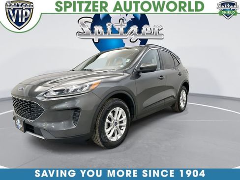 Used 2020 Ford Escape SE image 6