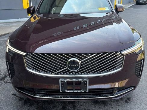 Used 2026 Volvo XC90 B6 Plus w/ Protection Package AWD/4WD image 5