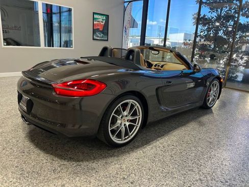 Used 2013 Porsche Boxster S RWD image 9