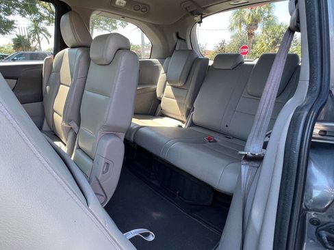 Used 2012 Honda Odyssey EX-L image 31