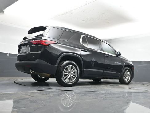 Used 2022 Chevrolet Traverse LT image 53