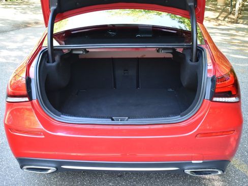 Used 2019 Mercedes-Benz A 220 4MATIC image 39
