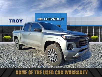 Used 2023 Chevrolet Colorado Z71 w/ Z71 Convenience Package 2