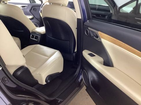 Certified 2022 Lexus RX 350L Premium w/ Premium Package AWD/4WD image 22