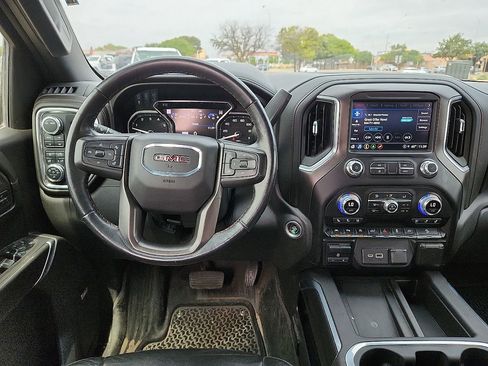 Used 2021 GMC Sierra 1500 AT4 w/ AT4 Value Package AWD/4WD image 6