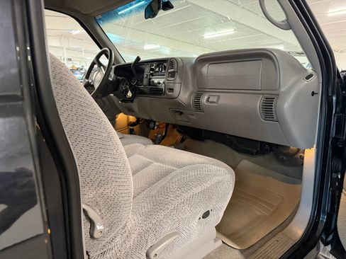 Used 1997 GMC Sierra 1500 4x4 Extended Cab w/ Marketing Option Pkg 3 image 11