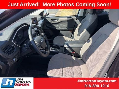 Used 2022 Ford Escape SE w/ Convenience Package image 7