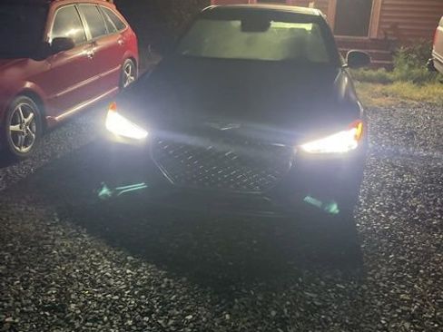 Used 2021 Genesis G70 2.0T w/ Elite Package image 6