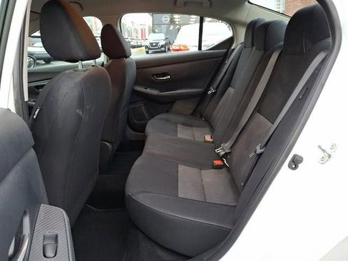 Used 2023 Nissan Sentra SV w/ Trunk Package image 10