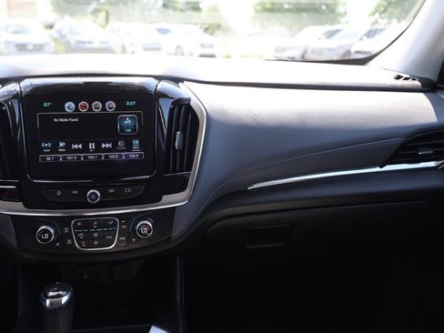 Used 2018 Chevrolet Traverse LT FWD image 26