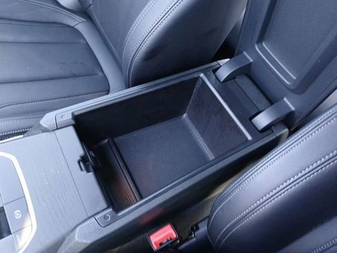 Used 2024 BMW 330e 330e iPerformance image 23