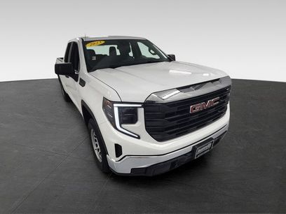 Used 2023 GMC Sierra 1500 Pro w/ Pro Value Package