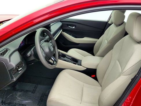 Used 2025 Honda Accord SE image 20