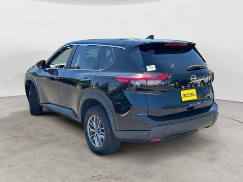 Used 2024 Nissan Rogue S AWD/4WD image 3