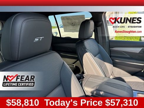 New 2026 Buick Enclave Sport Touring w/ Power Package image 54