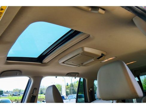 Used 2022 Honda Pilot Touring image 10