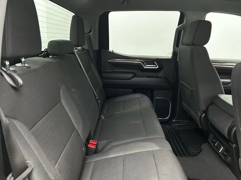 Used 2025 Chevrolet Silverado 1500 LT image 35