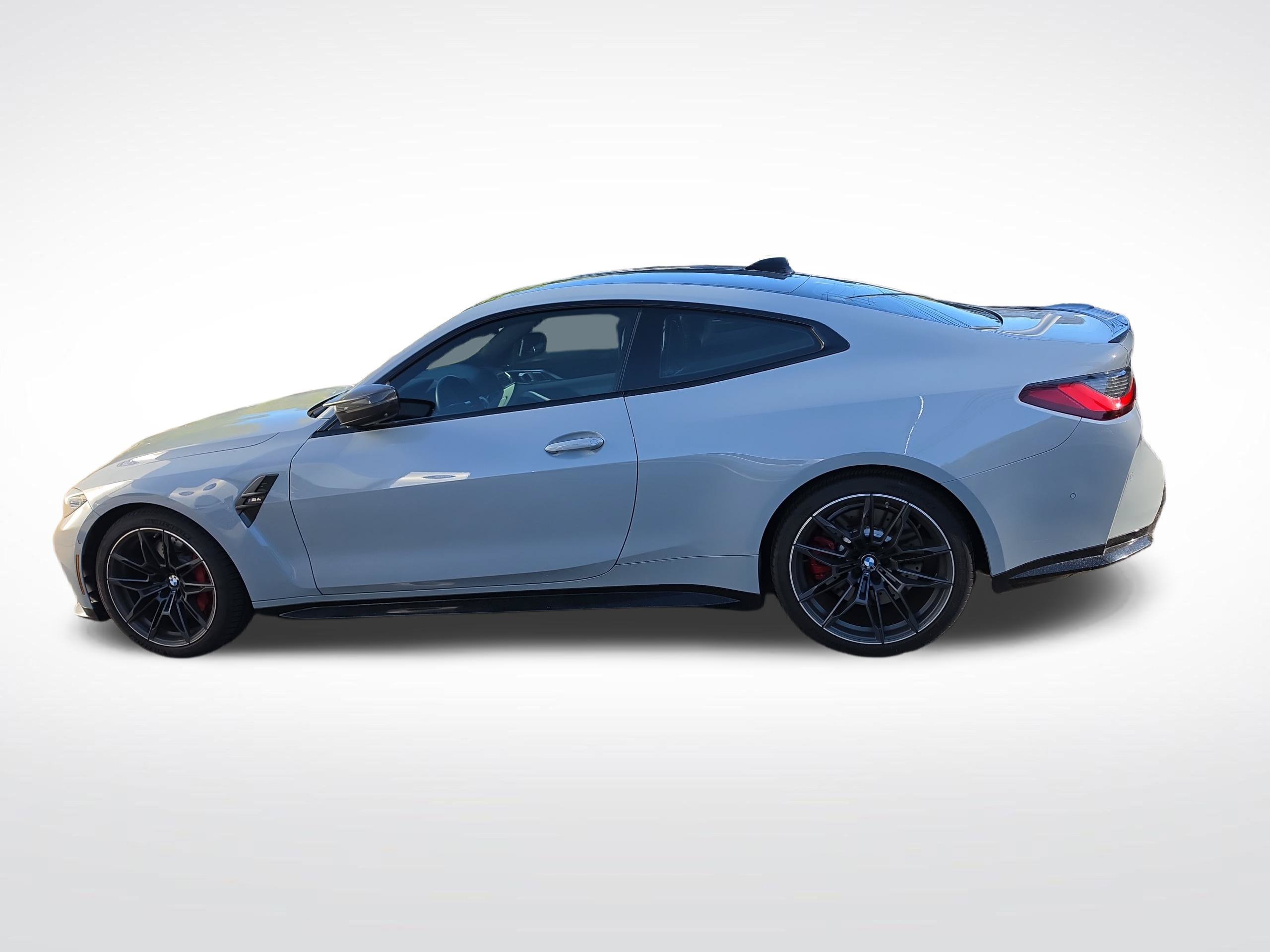 Used 2022 BMW M4 Coupe w/ M Carbon Exterior Package RWD image 9
